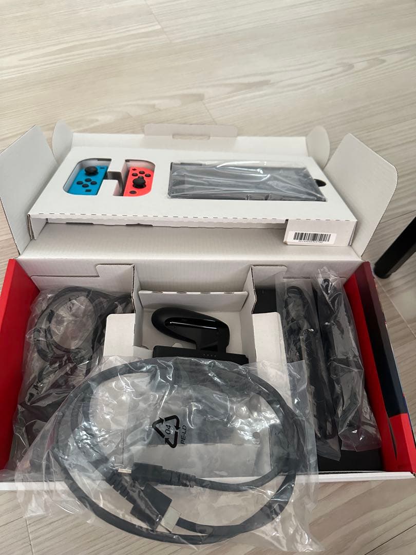 Nintendo Switch ネオンブルー/オレンジ【動作確認済み】