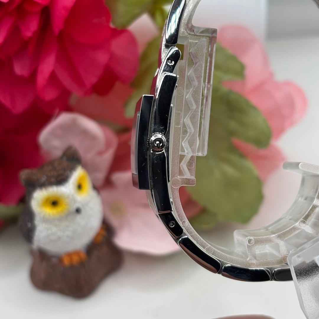 稼働品☆　GUCCIグッチ、　7900P　スクエア　レディース腕時計