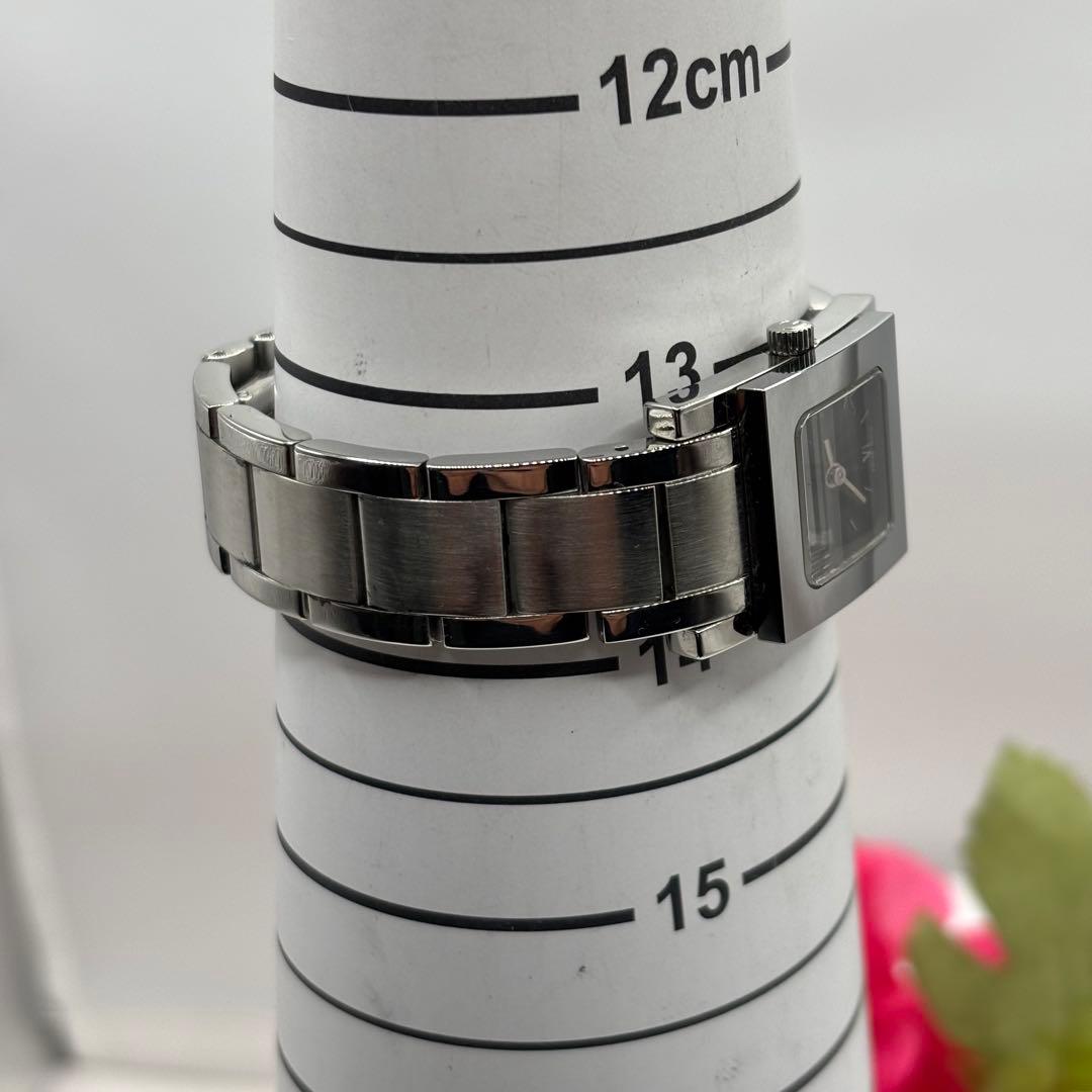 稼働品☆　GUCCIグッチ、　7900P　スクエア　レディース腕時計