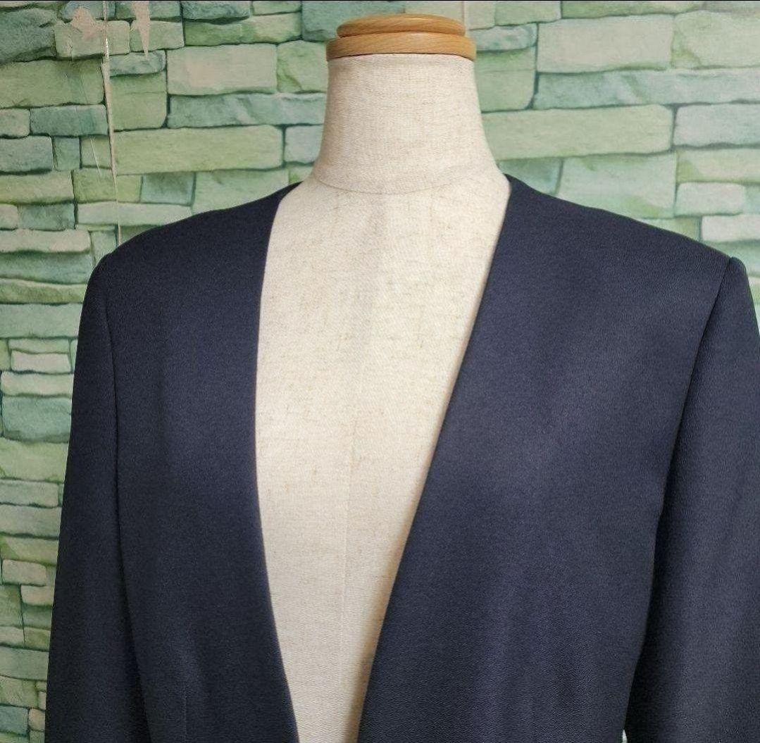 もなか様✴新品タグ付 【ドゥクラッセ】ノーカラージャケット 15