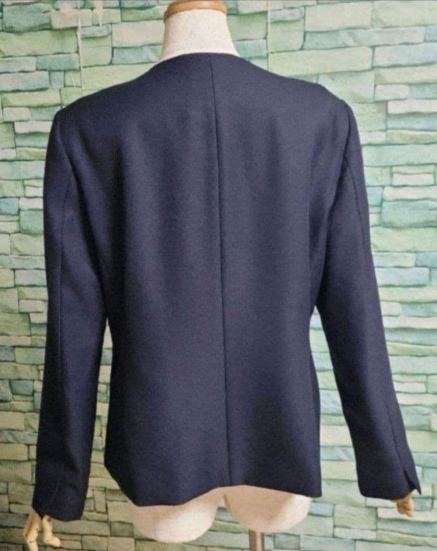 もなか様✴新品タグ付 【ドゥクラッセ】ノーカラージャケット 15