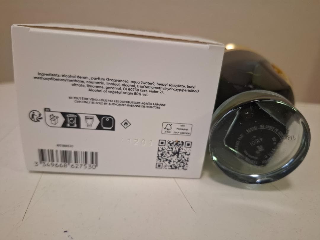 香水(男性用) rabanne Invictus Parfum - 100 ML