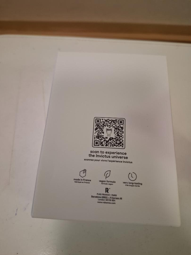 香水(男性用) rabanne Invictus Parfum - 100 ML