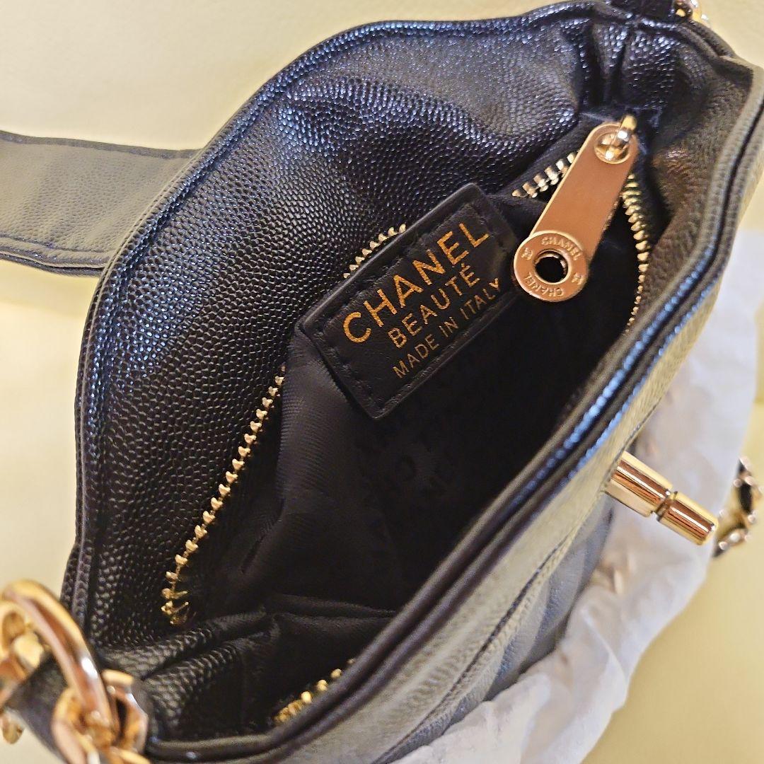 CHANEL　ノベルティショルダーバッグ