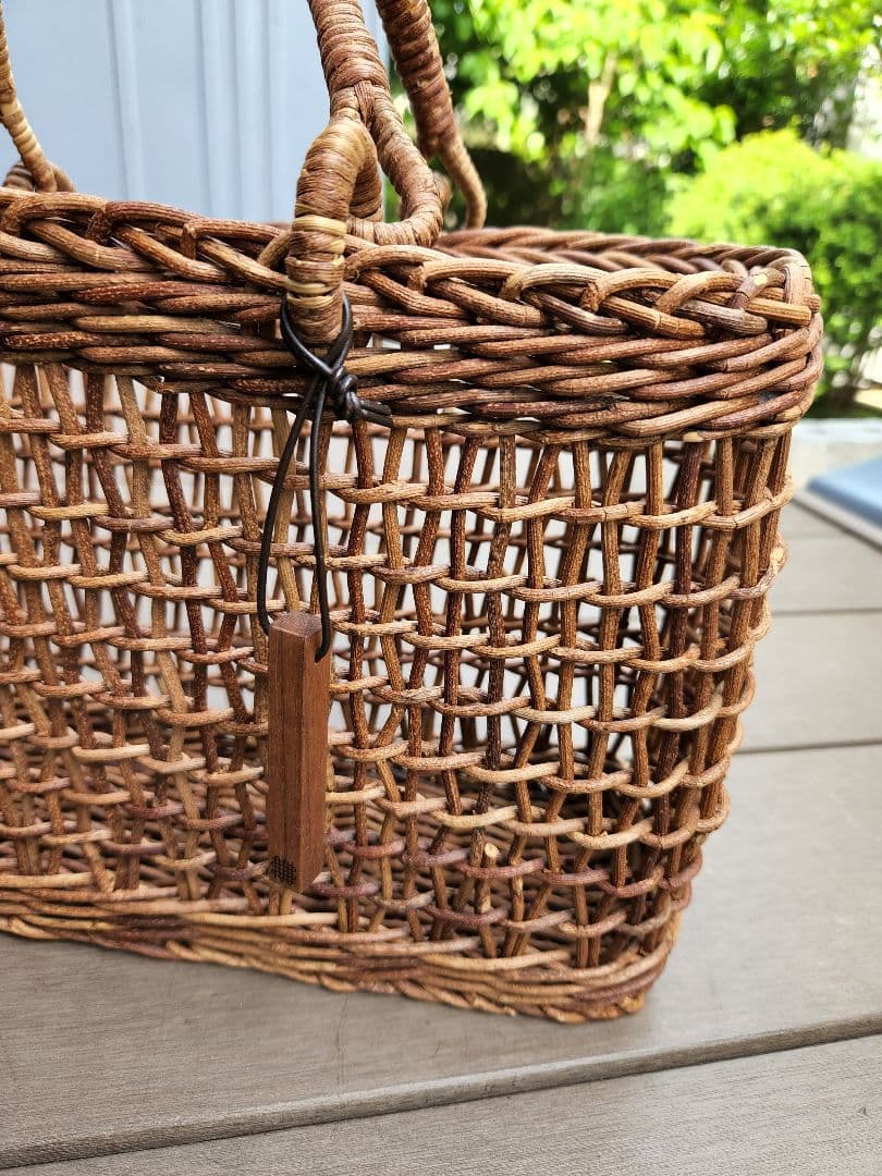 〈完売品〉あけびかご かごバッグ 透かし編み かごや