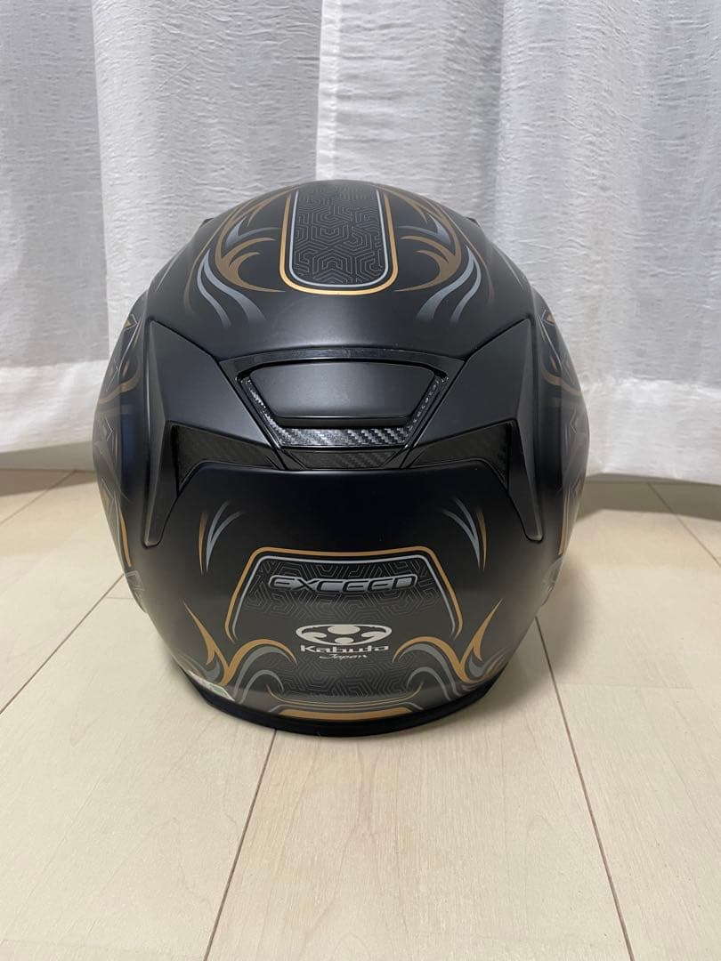 Kabuto フルフェイスヘルメット 黒/金！