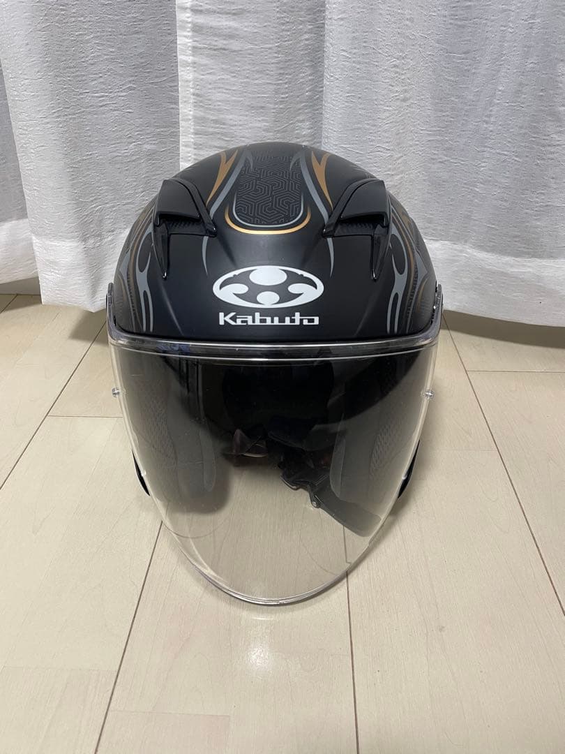 Kabuto フルフェイスヘルメット 黒/金！