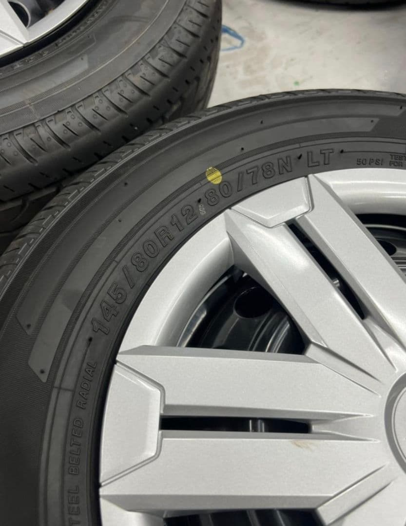 145/80R12 80/78N　夏用タイヤ