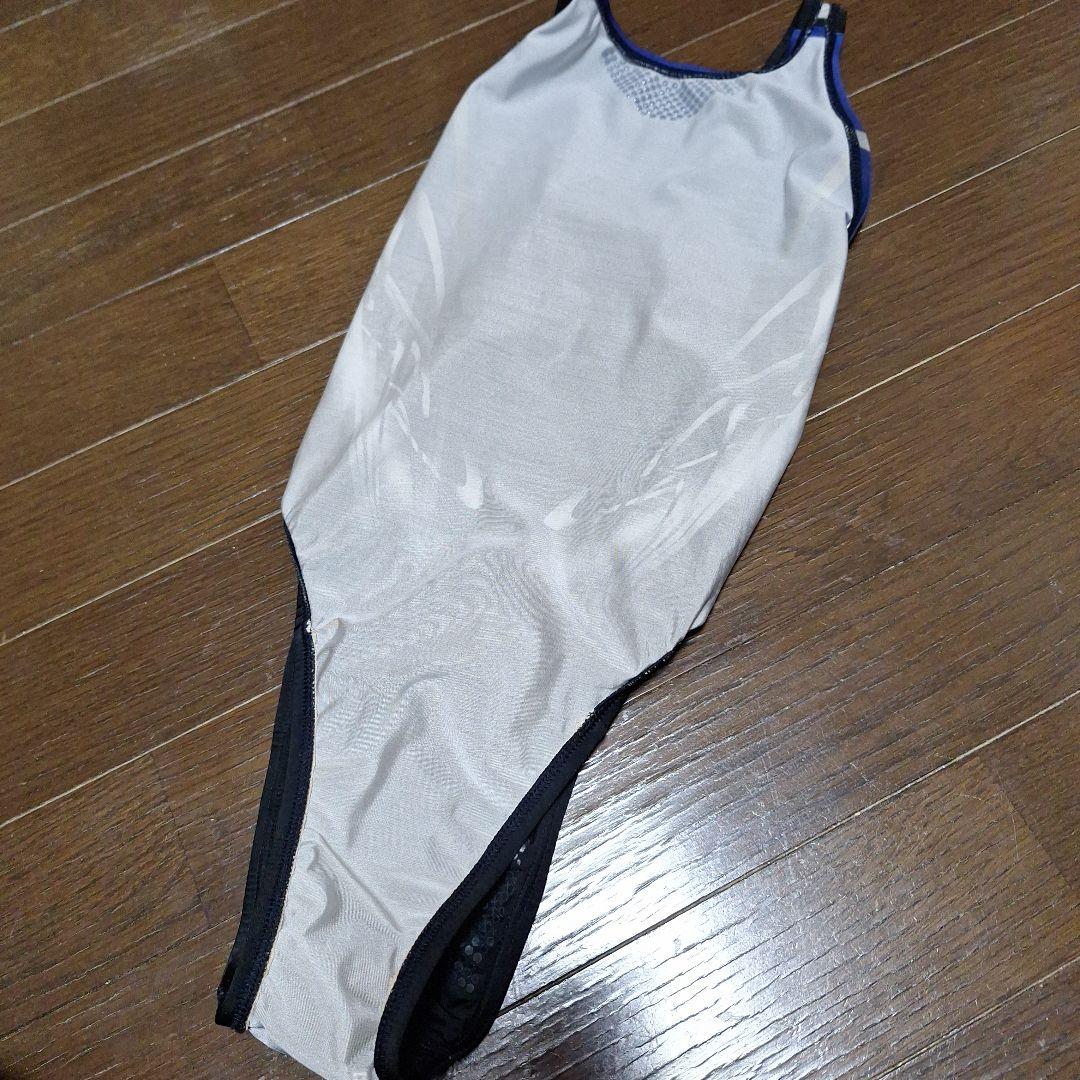 ぼ*た様 アシックス　競泳水着　サイズss ALS09R