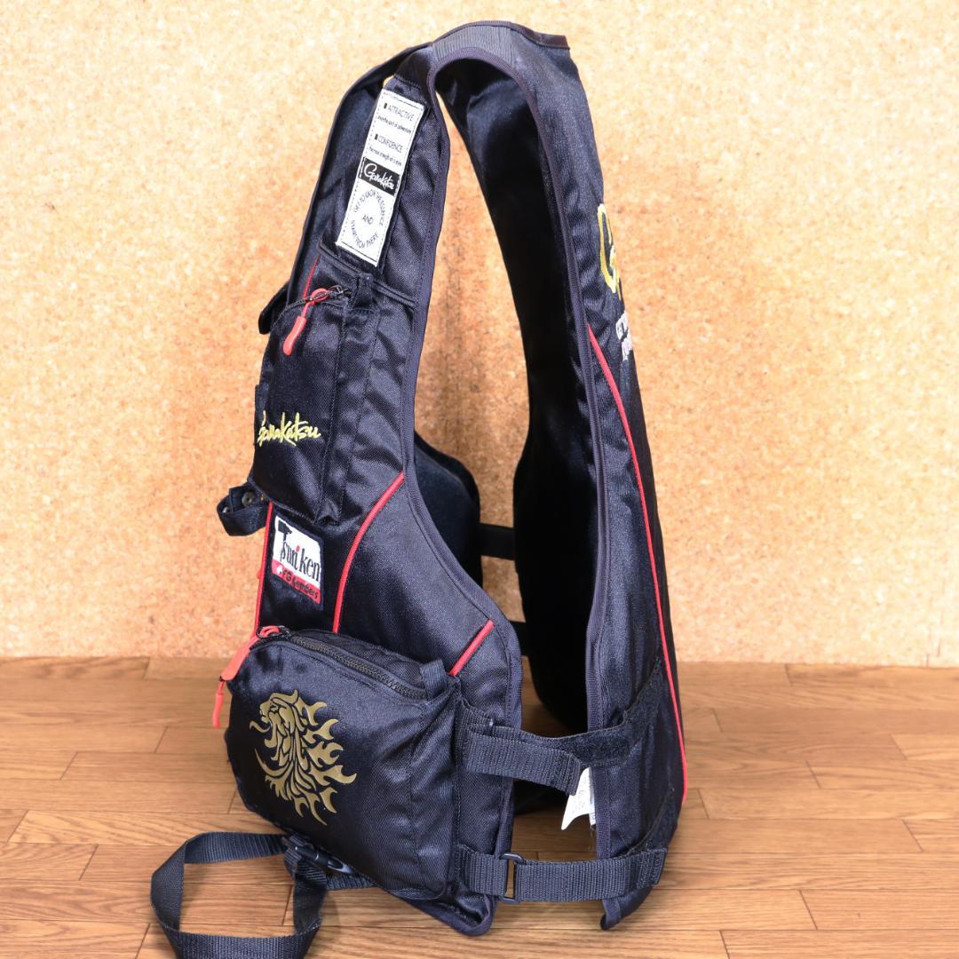 大型刺繡 gamakatsu ガマカツ フローティングベスト　ライフジャケット