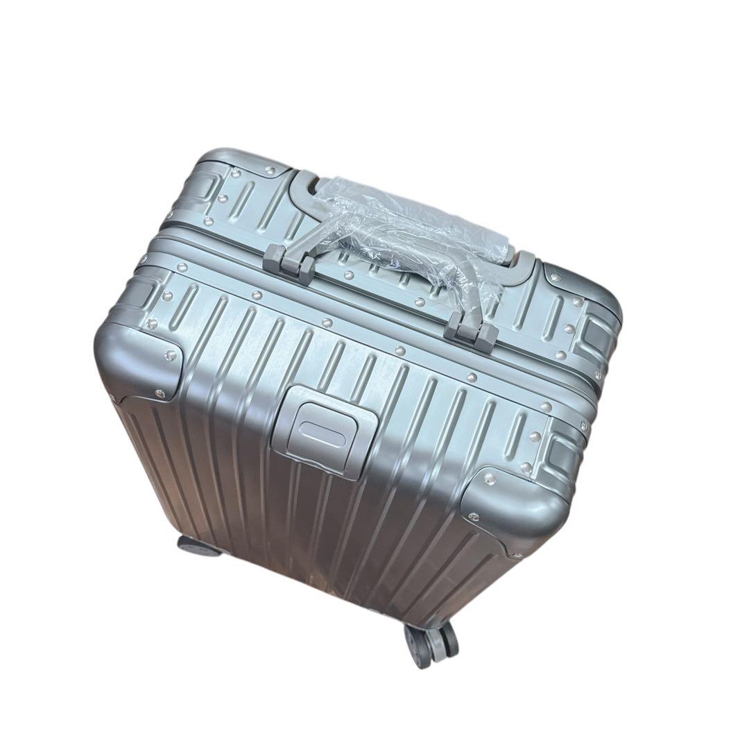 スーツケース アルミ・マグネシウム合金ボディ キャリーケース