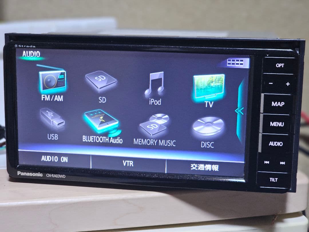 Panasonic CN-RAO3WD Bluetoothナビゲーションシステム