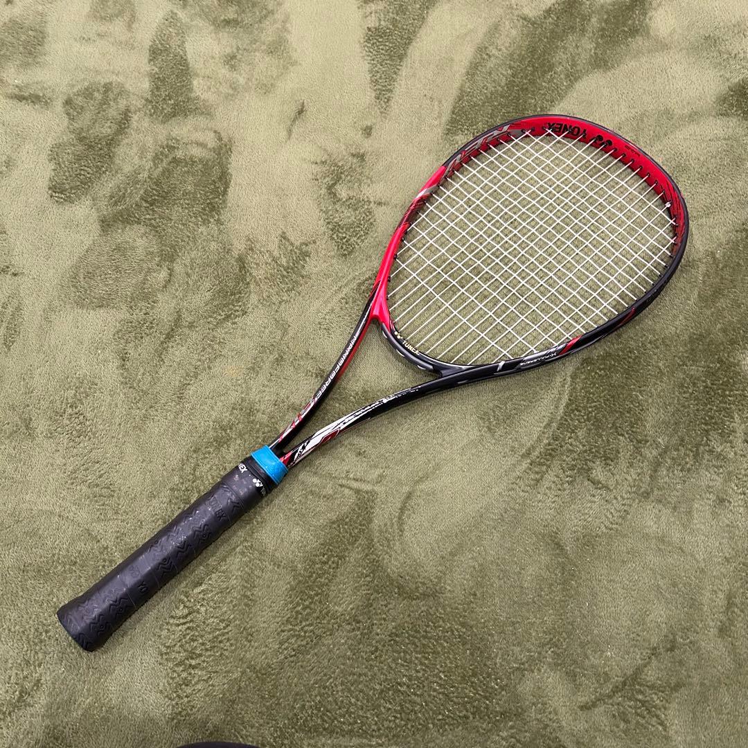 ちゃん　YONEX NANOFORCE 8V REVOLUTION