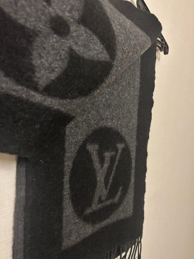 ルイ　ヴィトン　メンズ　マフラー