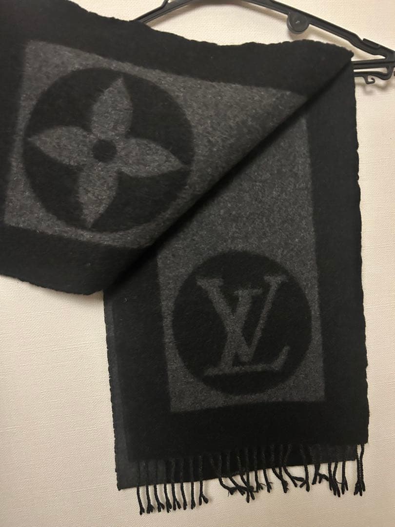 ルイ　ヴィトン　メンズ　マフラー