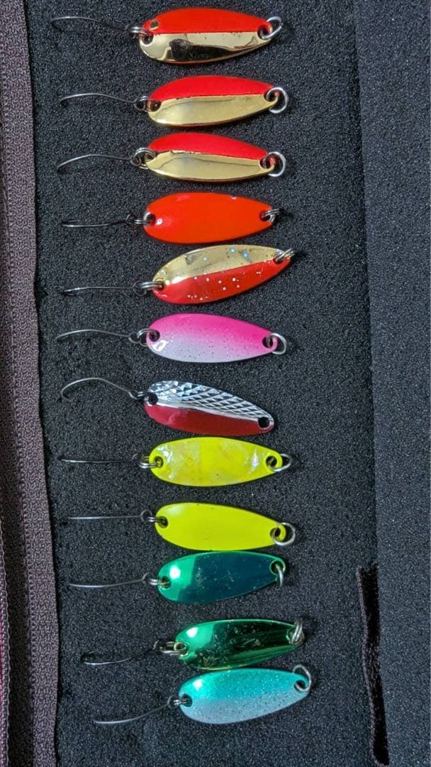 メーカーはCoatac、NaCなど色々 管理釣り場用スプーン1.5ｇ〜3ｇ