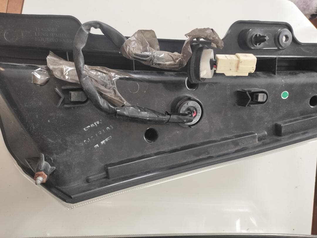 LEDテールライト クリア/シルバー 2個セット