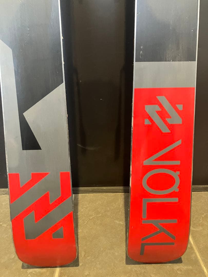 Völkl REVOLT95 ツインチップスキー 173cm