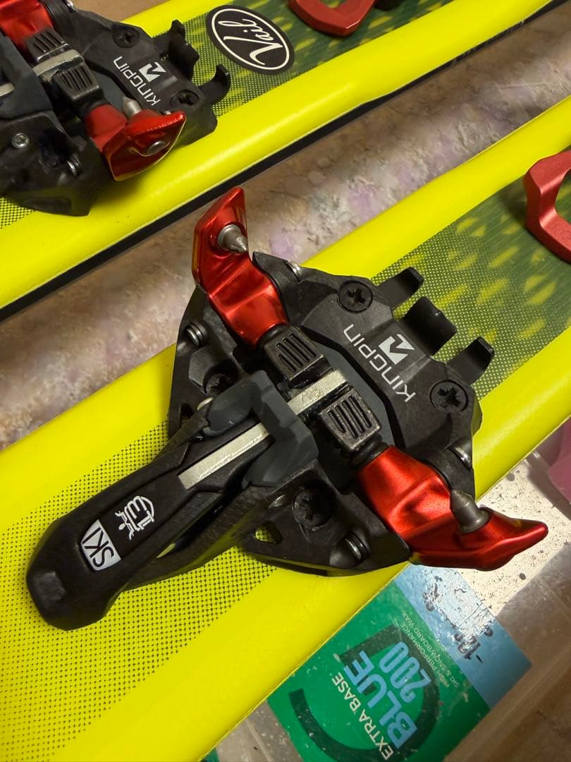 MARKER KINGPIN 13 ビンディング　マーカー　キングピン　金具