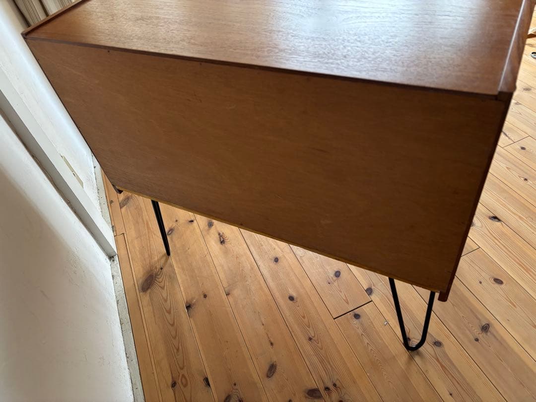 北欧ヴィンテージ　チーク　デンマーク　サイドボード