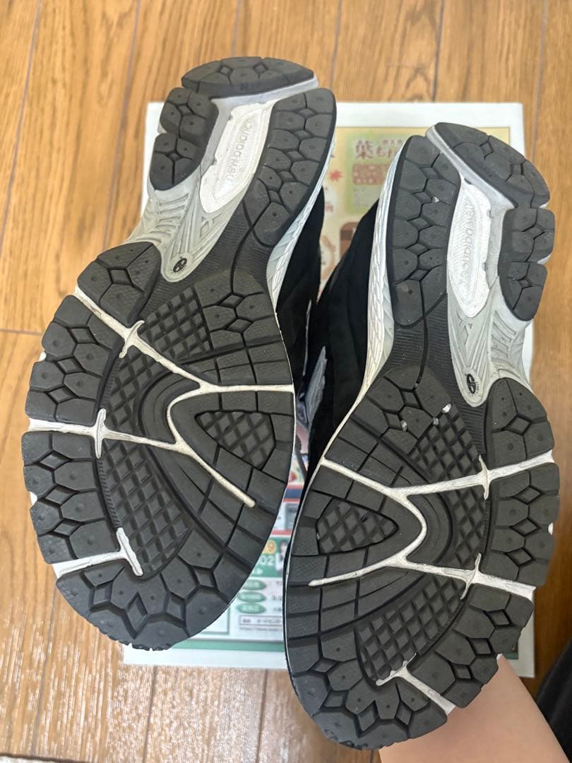 New Balance 2002R GORE-TEX ブラック/グレー