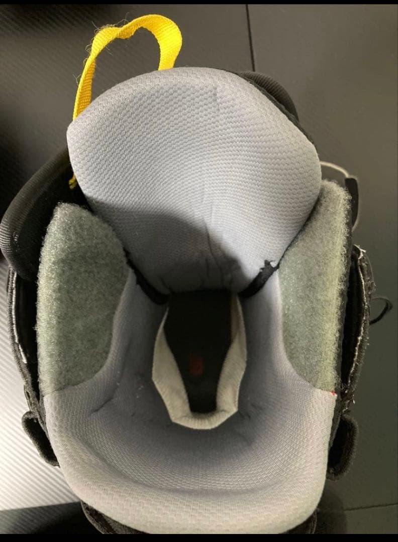 Pirelli x Burton スノボブーツ ION Japan-fit