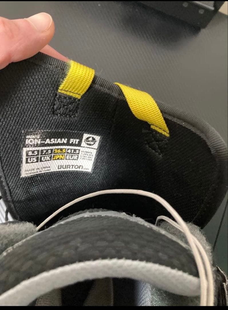 Pirelli x Burton スノボブーツ ION Japan-fit