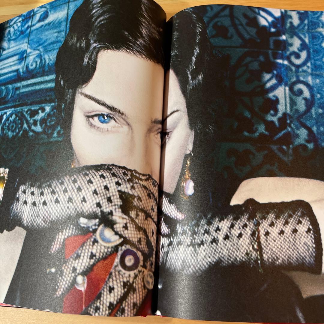 【希少レア】豪華本Madonna Madame X Tour VIP Book