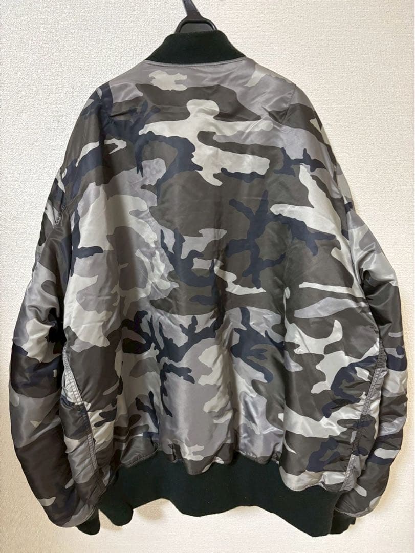 【5XL希少サイズ】ALPHA INDUSTRIES MA-1 迷彩グレー