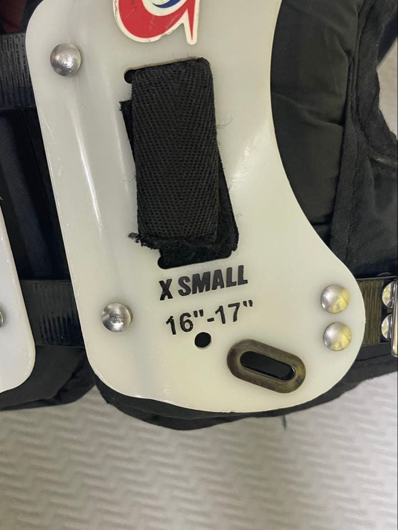 Douglas 24SW ショルダーパッド XS