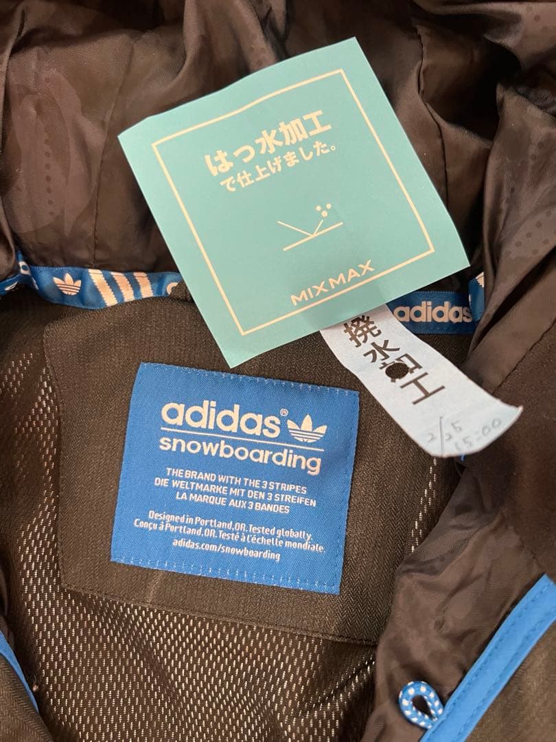 adidas スノーウェア