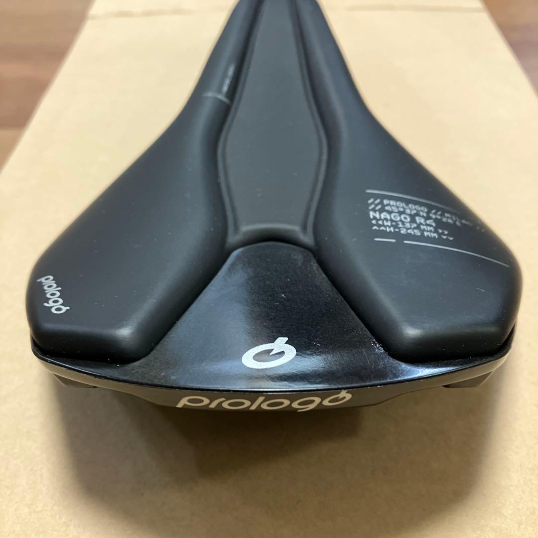 Prologo(プロロゴ) NAGO R4 NACK 137 サドル