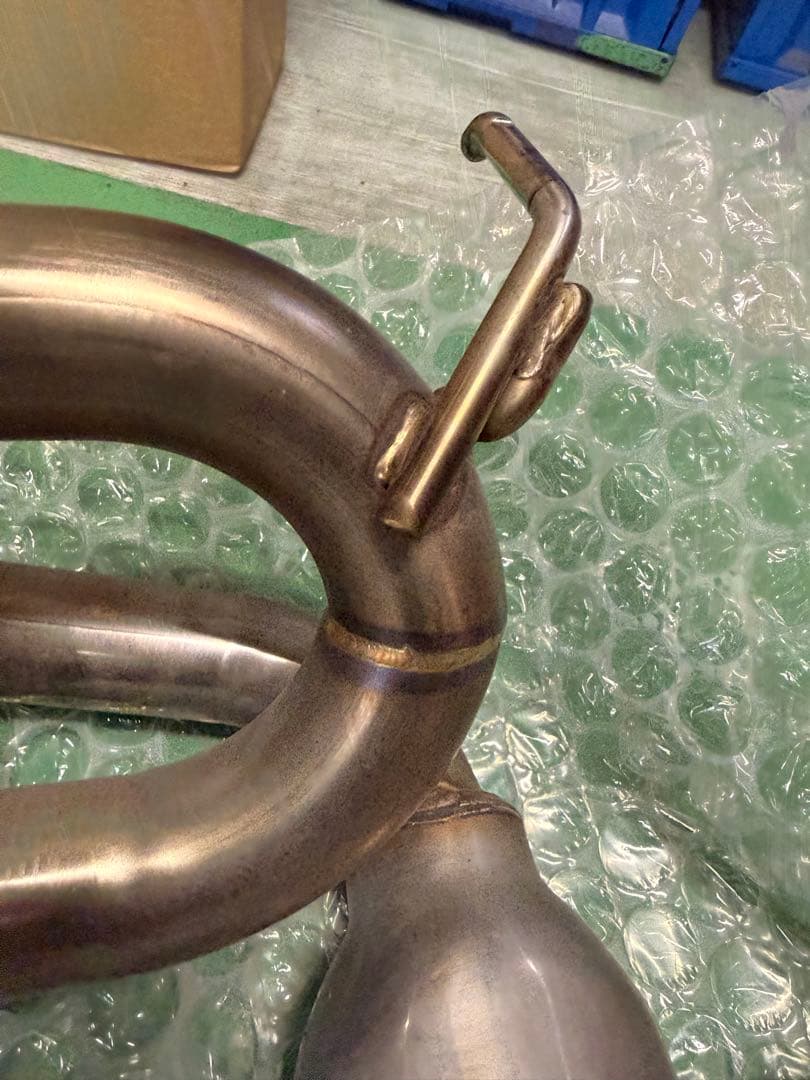 シエラ！ロッソモデロマフラー！