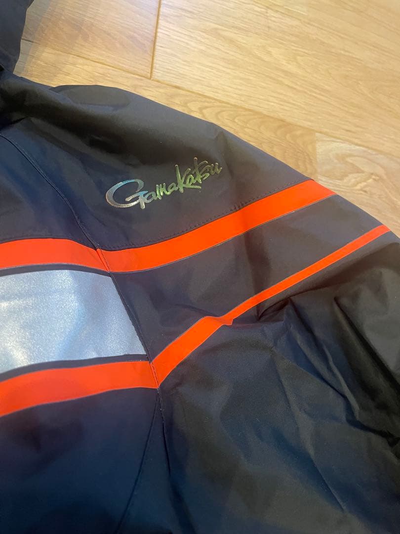 がまかつフィッシングスーツ(上下セット) 黒/オレンジ