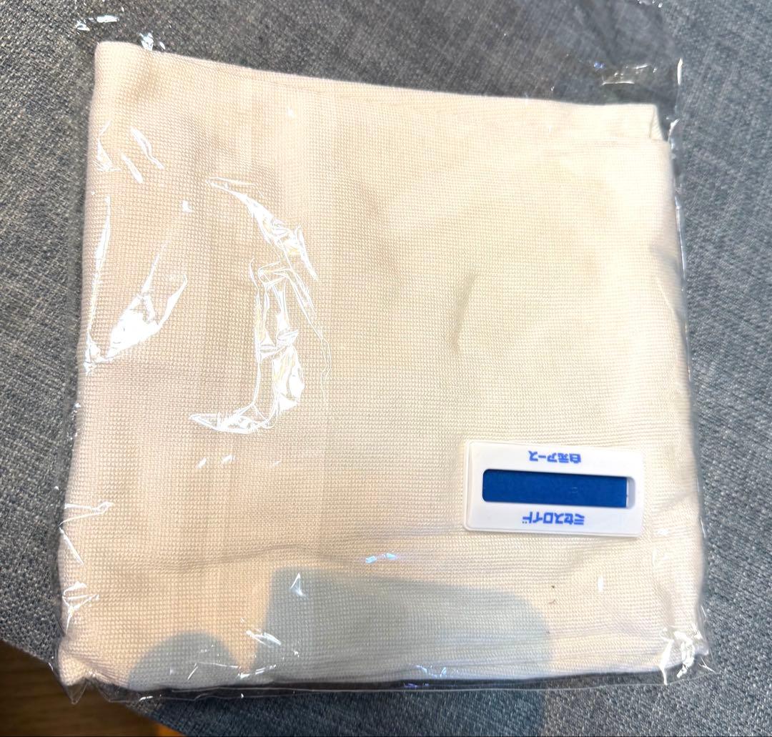 wafu【限定企画】シルク100％ の呼吸するトップス ／ オフホワイト