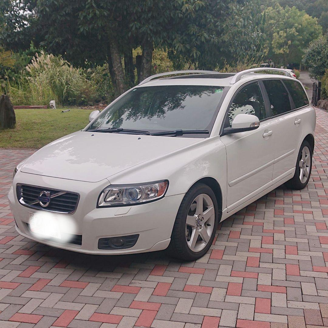 ボルボ V50 クラシック HDDナビ 革シート サンルーフ 予備検対応