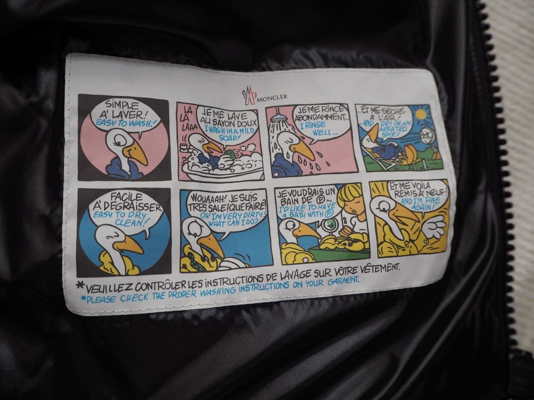 MONCLER ブラック ダウンベスト　デュプレス モンクレール