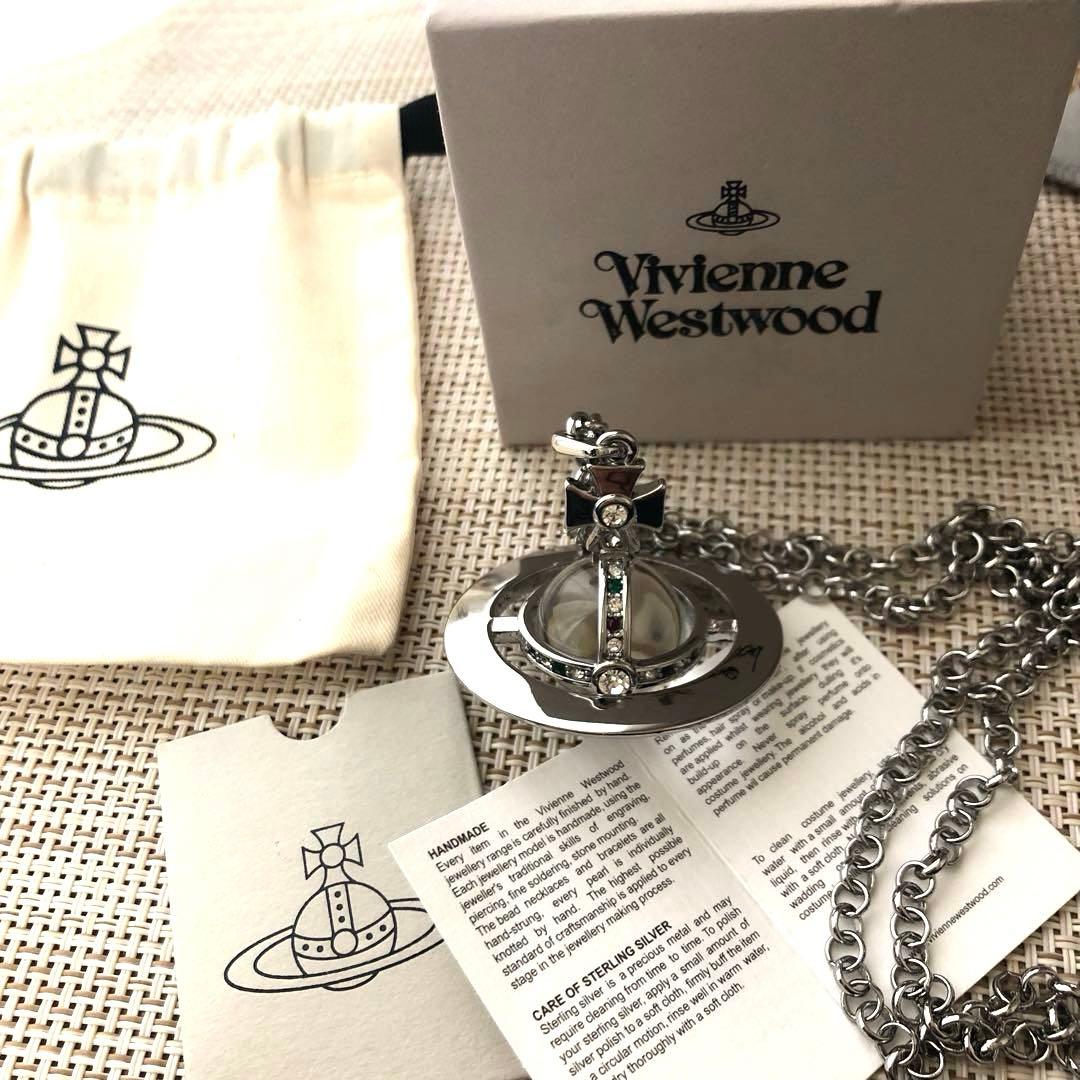 Vivienne Westwood .スモールオーブネックレス