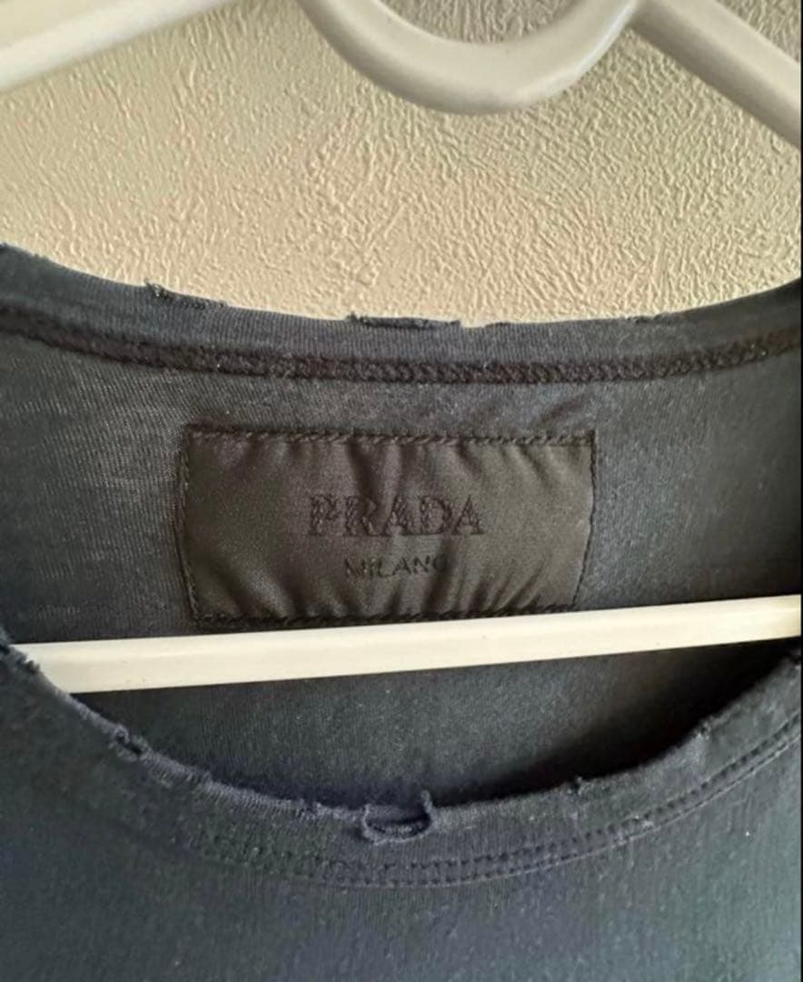 PRADA archive ブラック Tシャツ スタッズ　ハート装飾