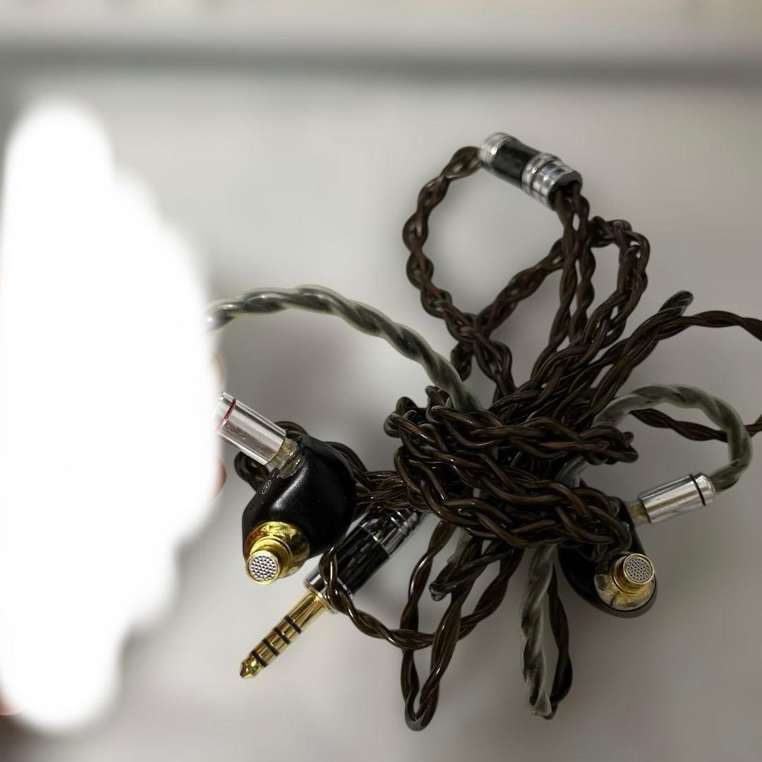 有線ピヤホン3 Hi-Unit 001-pnk