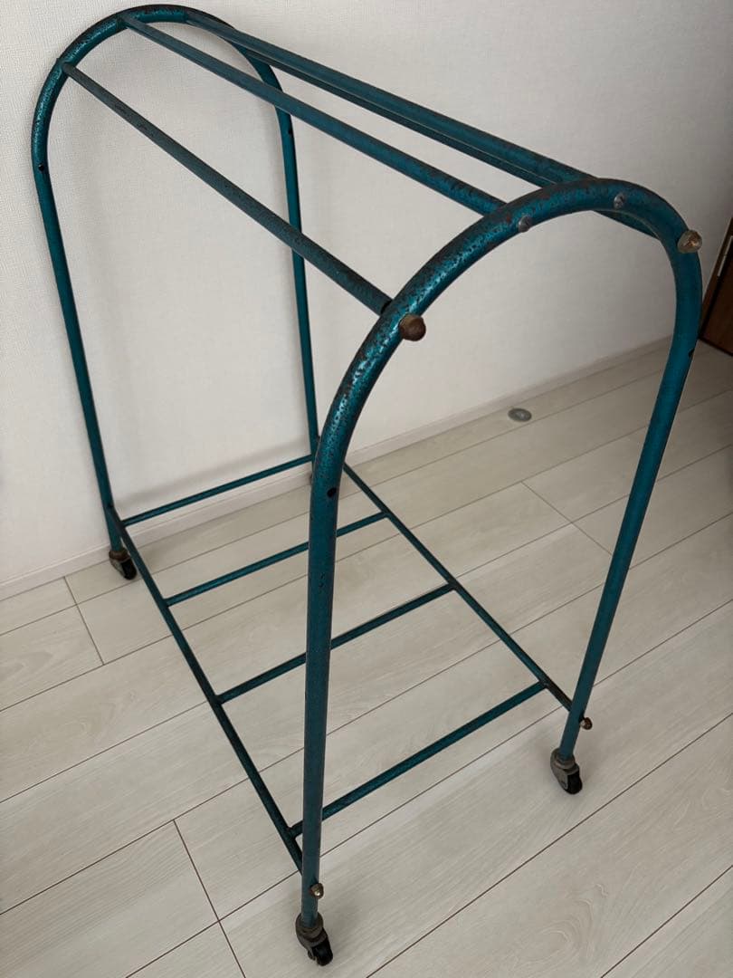 イギリスアンティーク　ドーム型ハンガーラック　店舗什器にも　希少