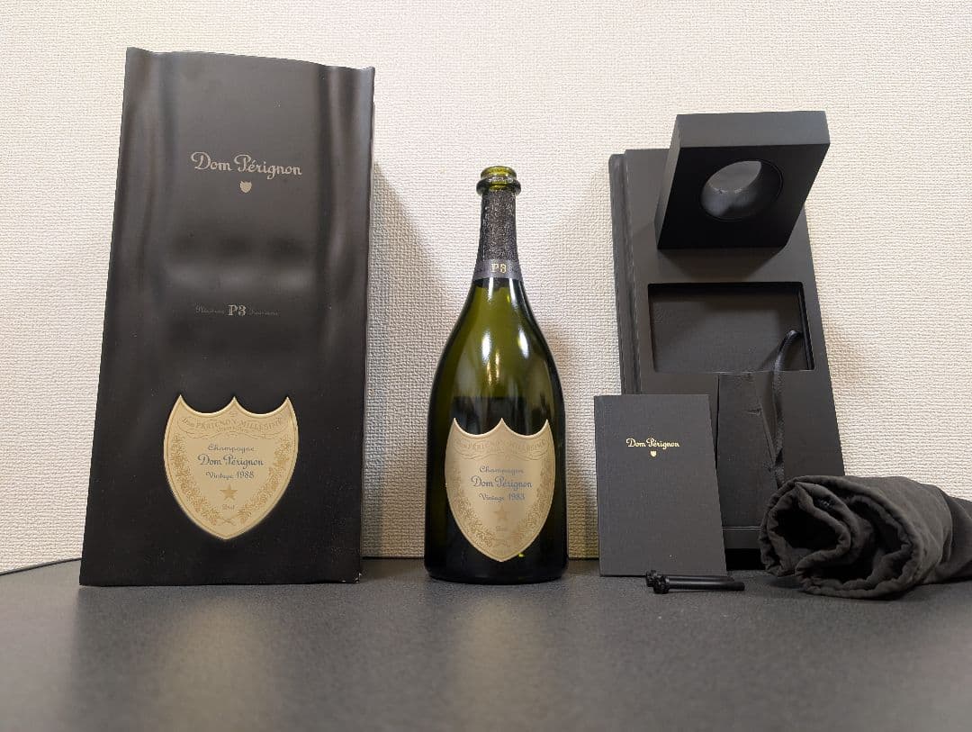 ドンペリ P3 空瓶と箱セット