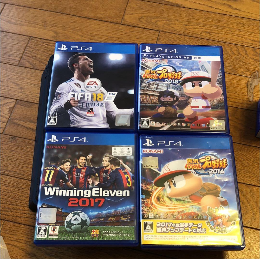 プレイステーション4本体とカセット