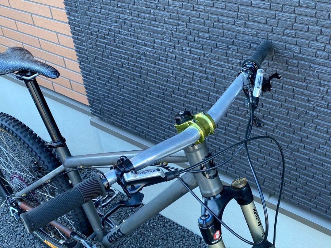 KONA クロモリ　ハードテイル　26インチ