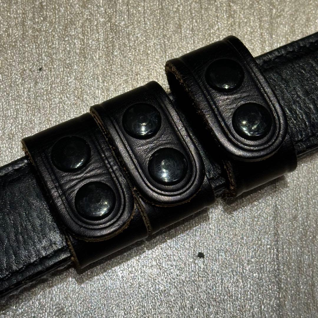 【実物中古品】帯革 黒色 ４号 警棒 手錠 拳銃 ホルスター ニューナンブ