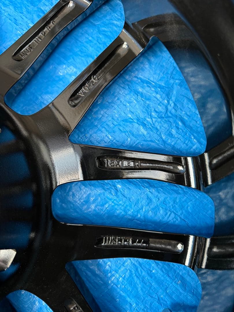 #マーボ　18インチ8J 多スポークホイール ボルト付き 1,2/4本