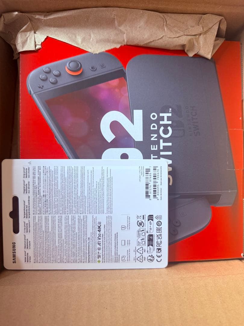 Nintendo Switch Q2 本体 256GB microSDカード付き