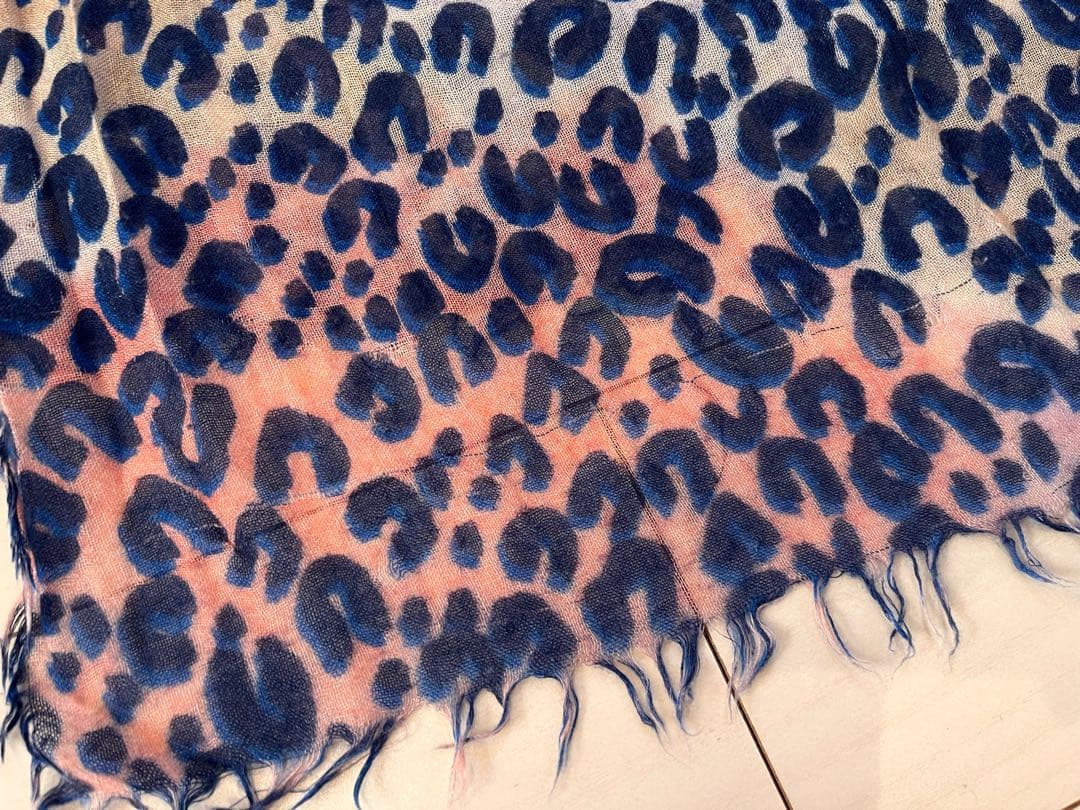 ルイヴィトン エトール レオパード カシミヤ シルク ストール マルチカラー