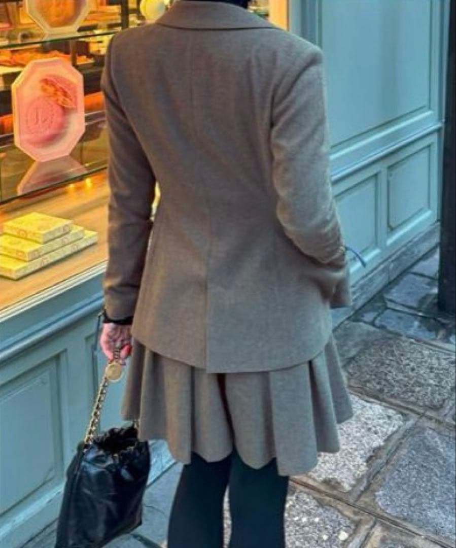 あみ様　JENNE美脚フレンチパンツSグレー