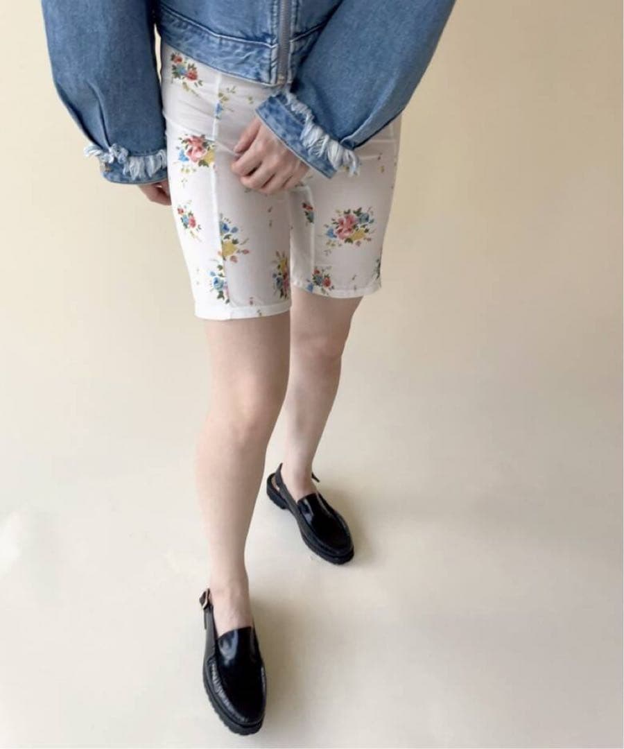 【新品未使用】YUHAN WANG/floral biker shorts